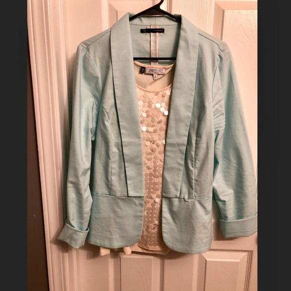 JLo dressy tank top cream color with accents - Picture 4 of 6